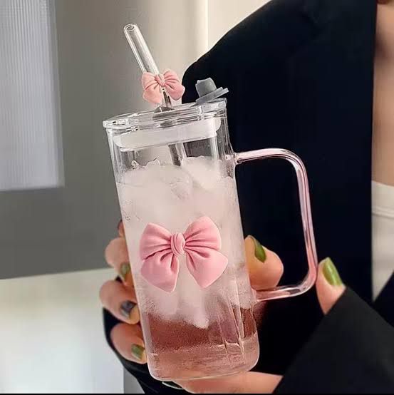 Bamboo Lid Glass Cup & Straw with bow design